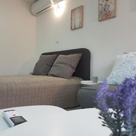 Apartment Plesa Біхач Екстер'єр фото
