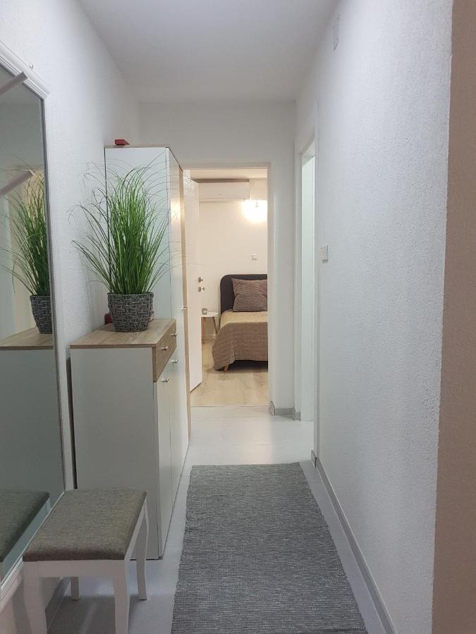 Apartment Plesa Біхач Екстер'єр фото